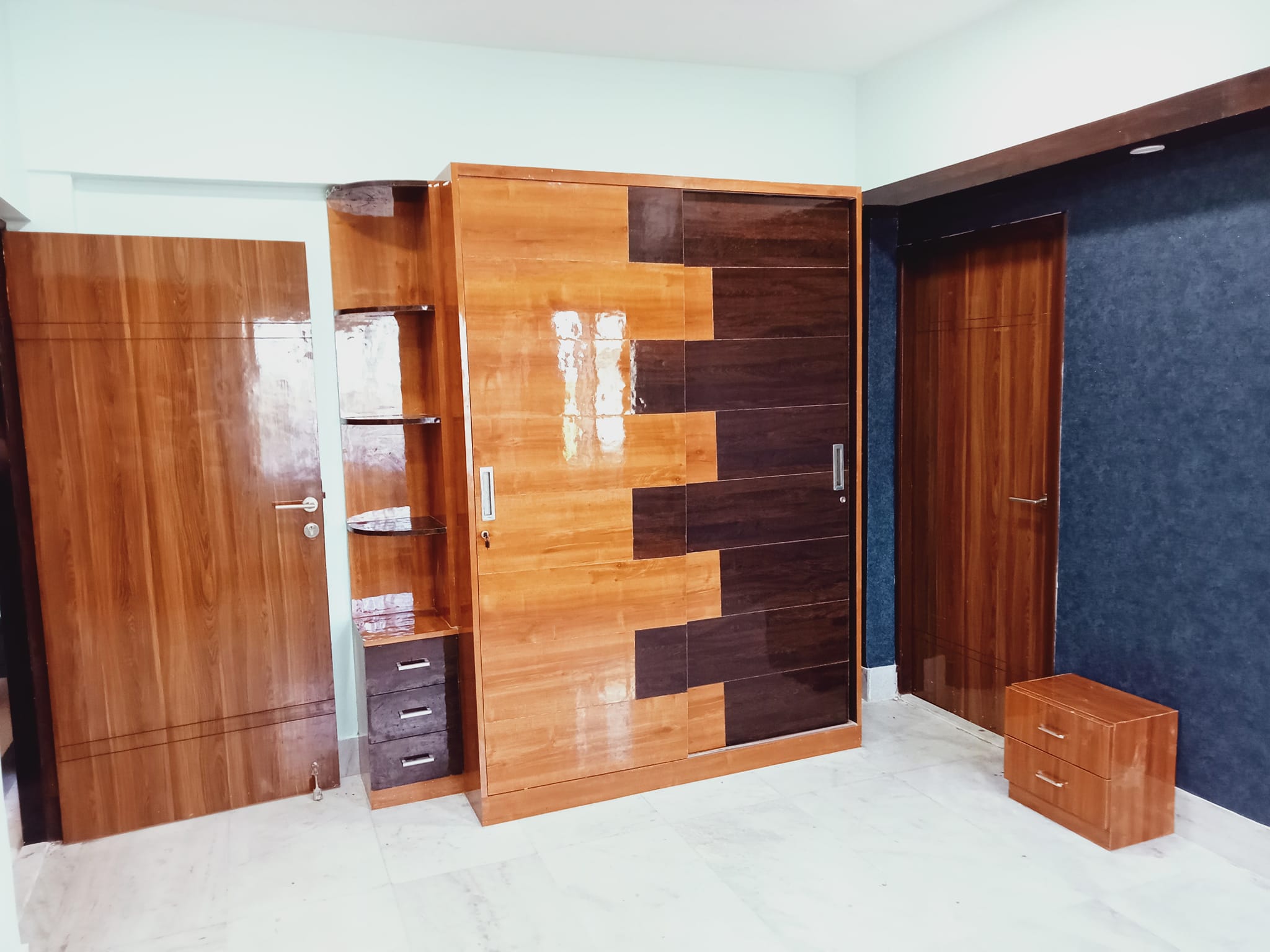Image gallery image