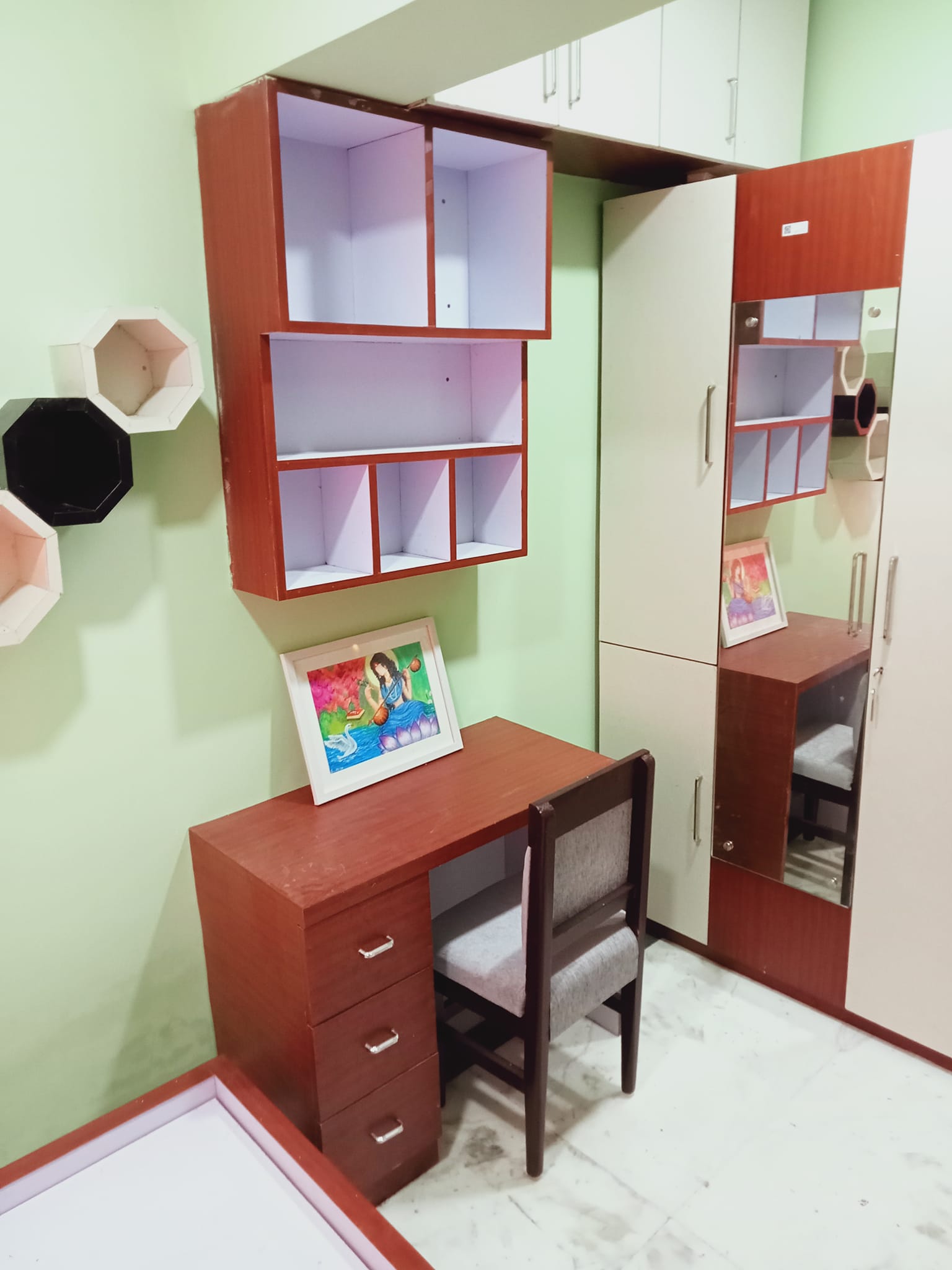 Image gallery image