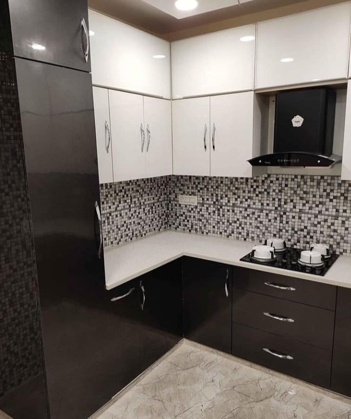 Image gallery image