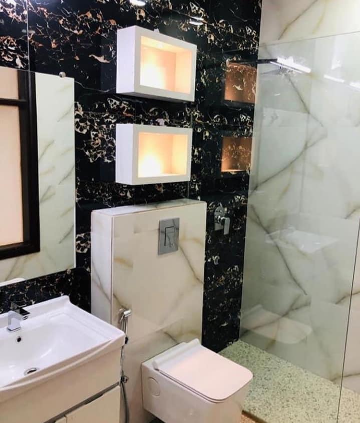 Image gallery image